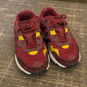 Adidas Kids Red and Yellow Sneakers Yung-96 Casual Size 3.5